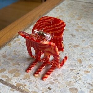 Chunks Ursa Hair Claw